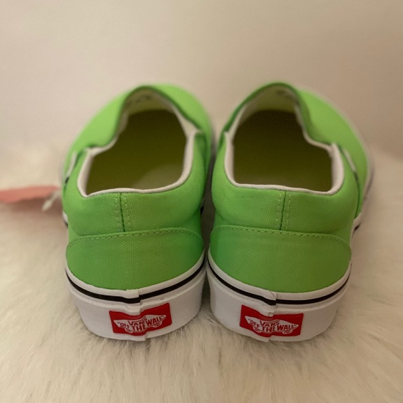 New Vans Classic Slip-On (Neon) Green Gecko/Tr Wht - Picture 4 of 5